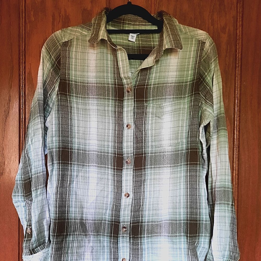 2/$20 NEW Sonoma Gauze Plaid Button Down Shirt Sage